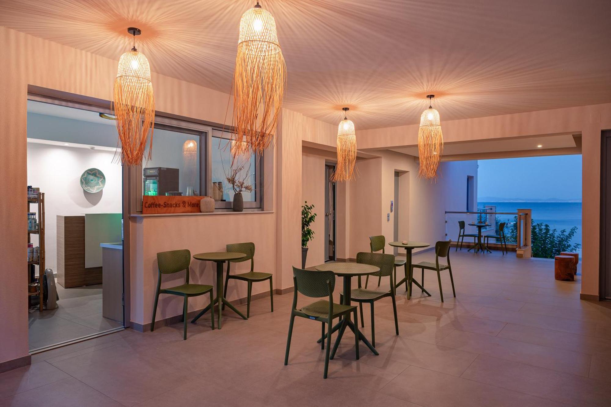 8Moons Boutique Apartments Kokkari Eksteriør billede